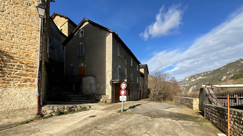 Avant-travaux2-Les-Vignes-Arnaud-Mirabel